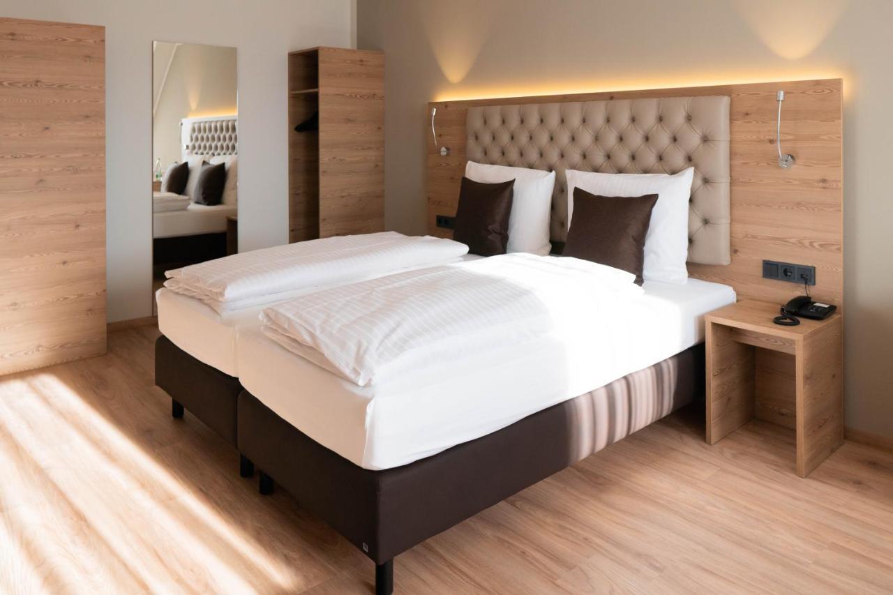 Rossano Boutique Hotel & Ristorante Sachsen bei Ansbach Eksteriør billede