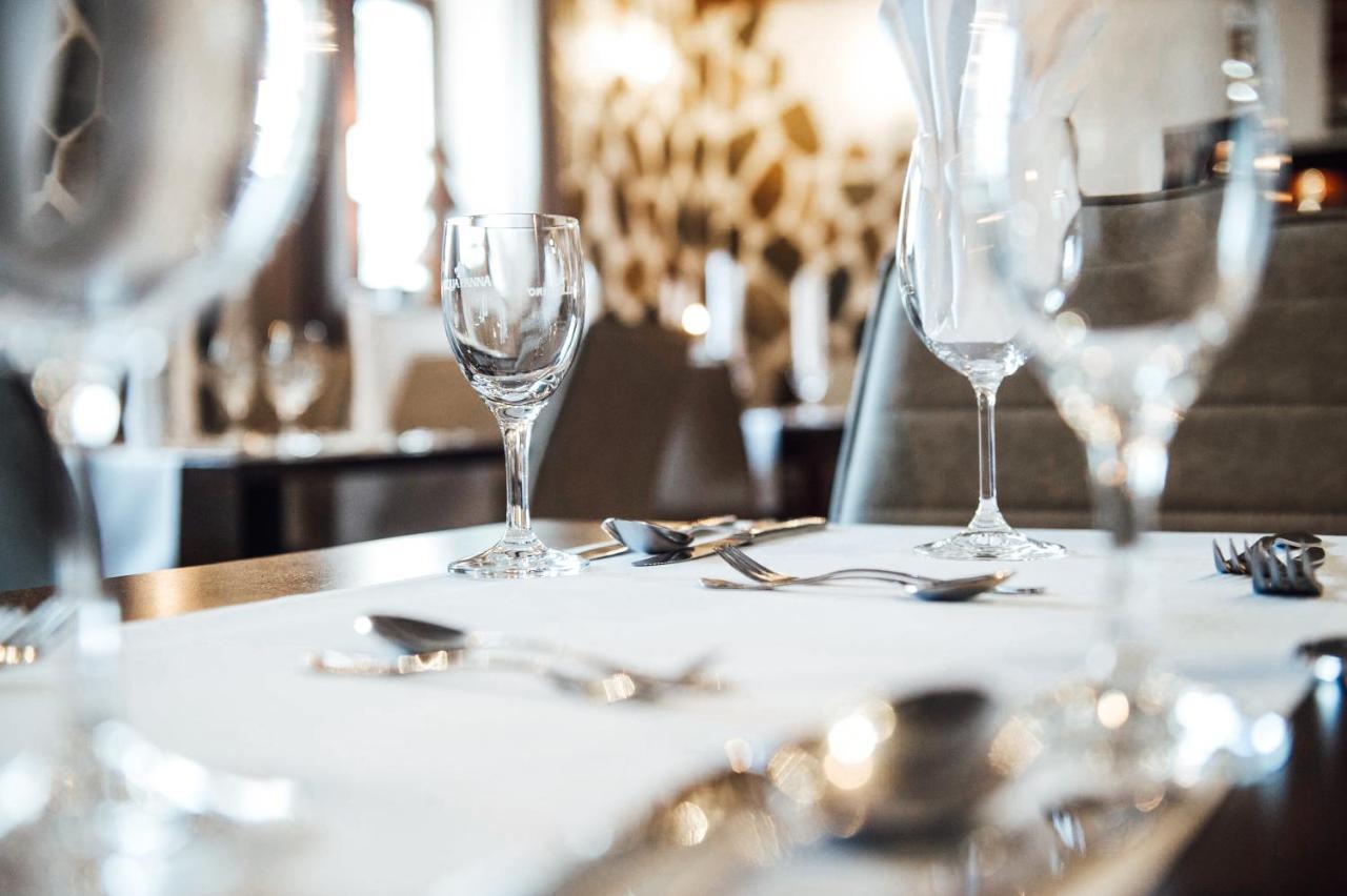 Rossano Boutique Hotel & Ristorante Sachsen bei Ansbach Eksteriør billede