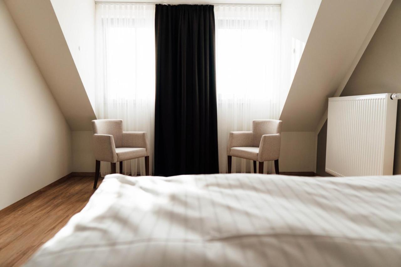 Rossano Boutique Hotel & Ristorante Sachsen bei Ansbach Eksteriør billede