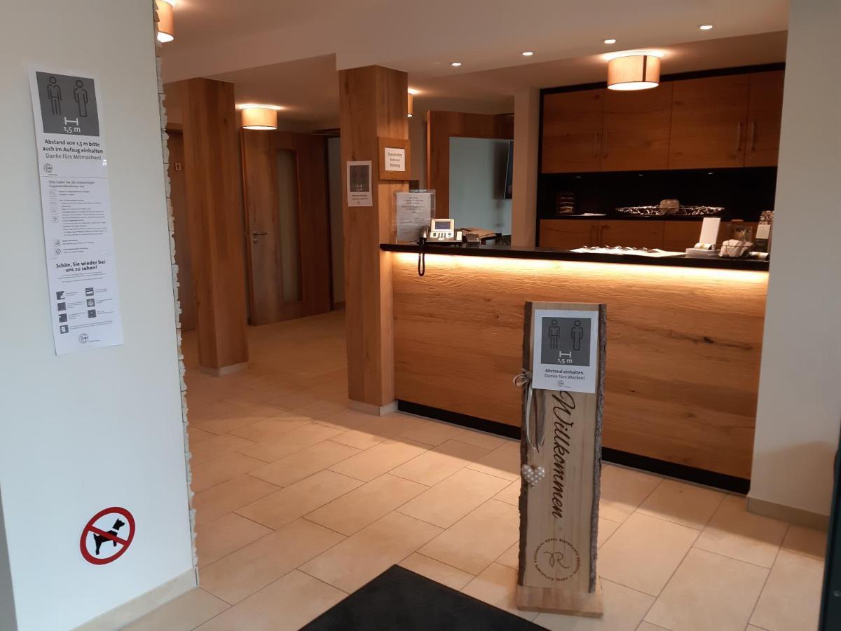 Rossano Boutique Hotel & Ristorante Sachsen bei Ansbach Eksteriør billede